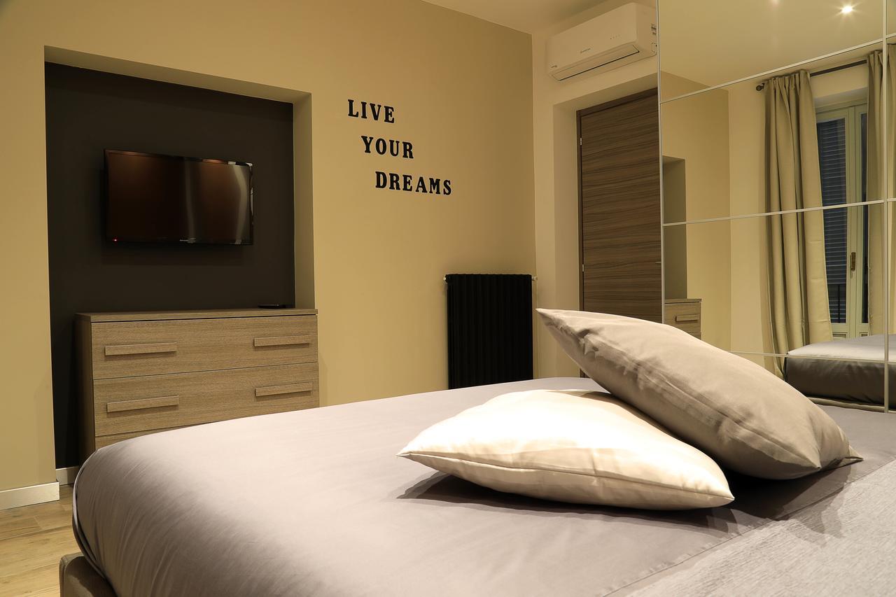 Sforza Apartment Near Duomo Milan Exterior photo